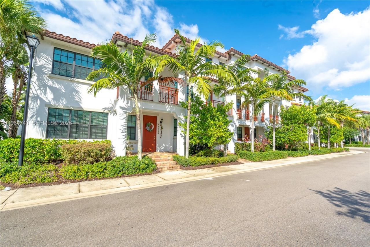 11660 SW 13th Ct, Pembroke Pines, FL 33025 Photo