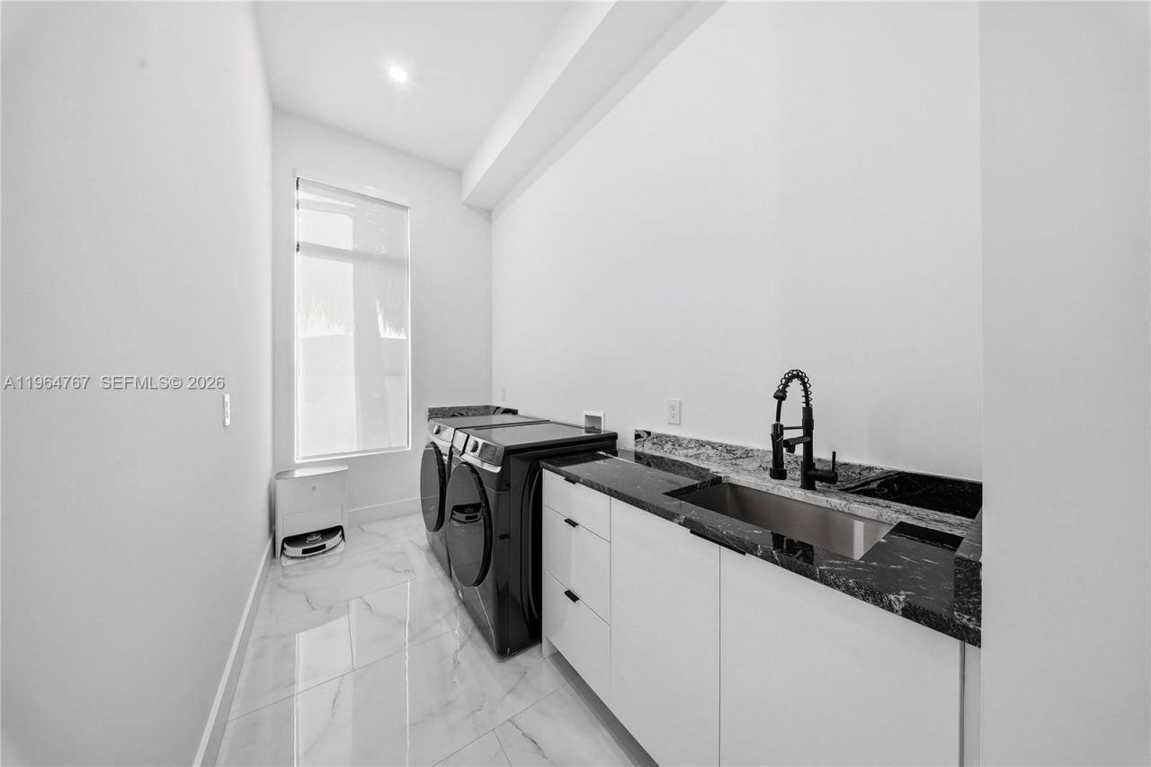 Please Call For Address, Cape Coral, FL 33904 Photo