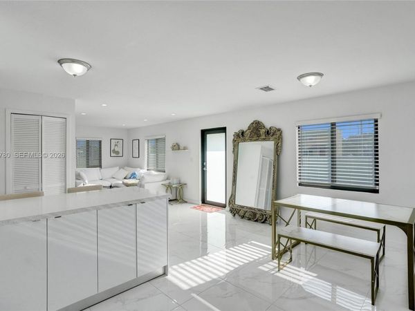 1712 NW 76th Ter, Unit 1712, Miami, FL 33147