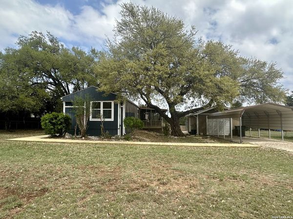 261 Pr 1514, Bandera, TX 78003