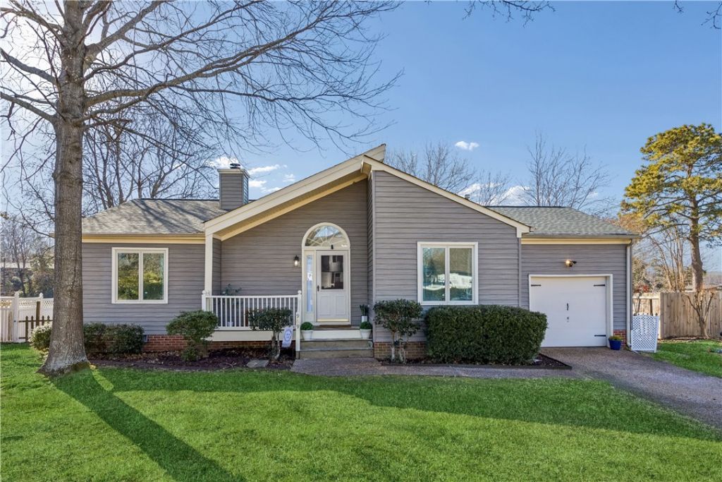 969 Colleen Drive, Newport News, VA 23608 Main Photo
