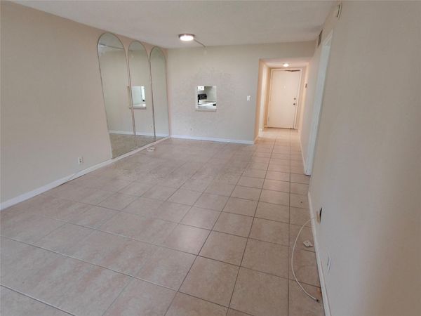 606 SW Natura Boulevard, Unit 107, Deerfield Beach, FL 33441