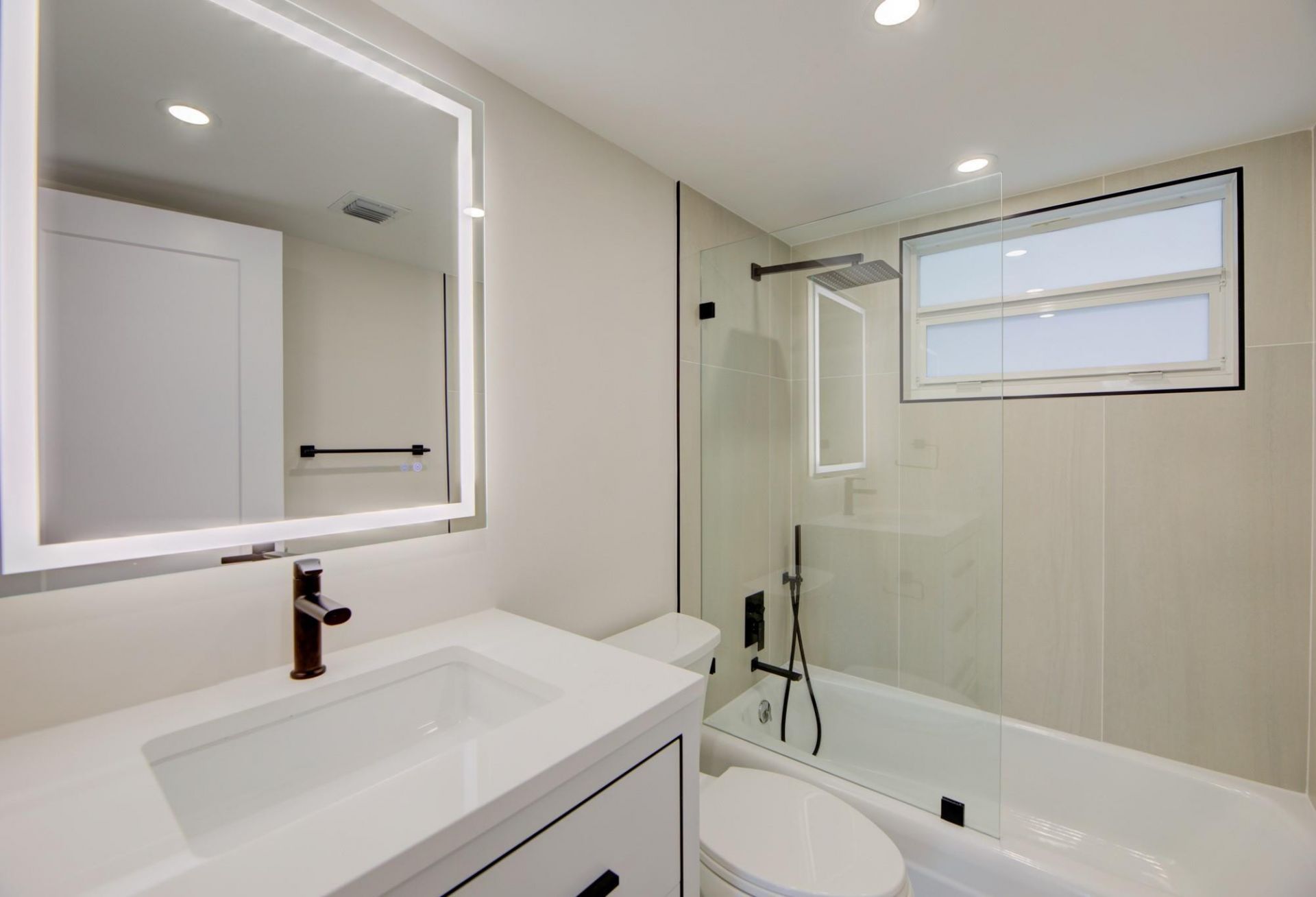 201 N Ocean Boulevard, Unit 207, Pompano Beach, FL 33062 Photo