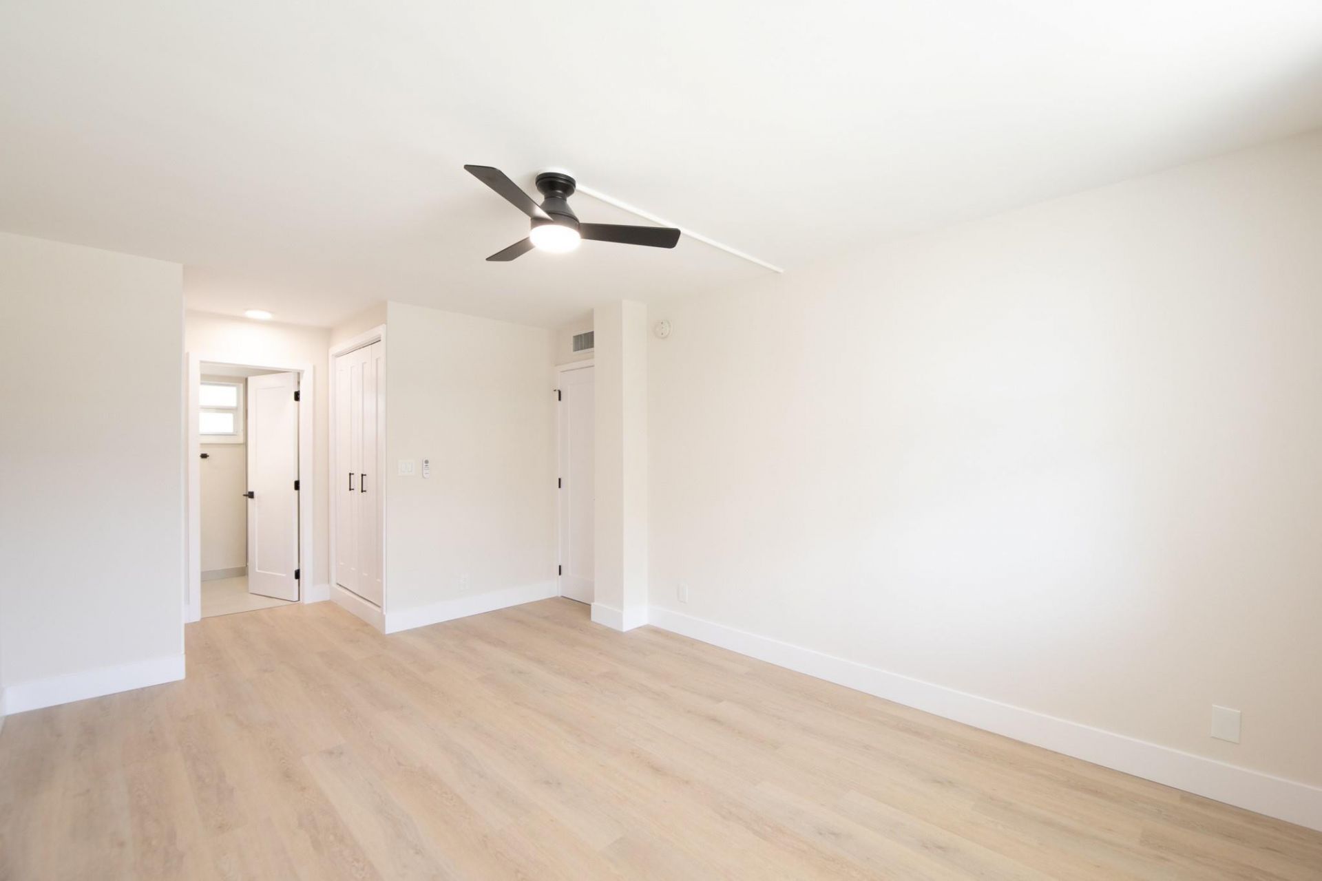 201 N Ocean Boulevard, Unit 207, Pompano Beach, FL 33062 Photo