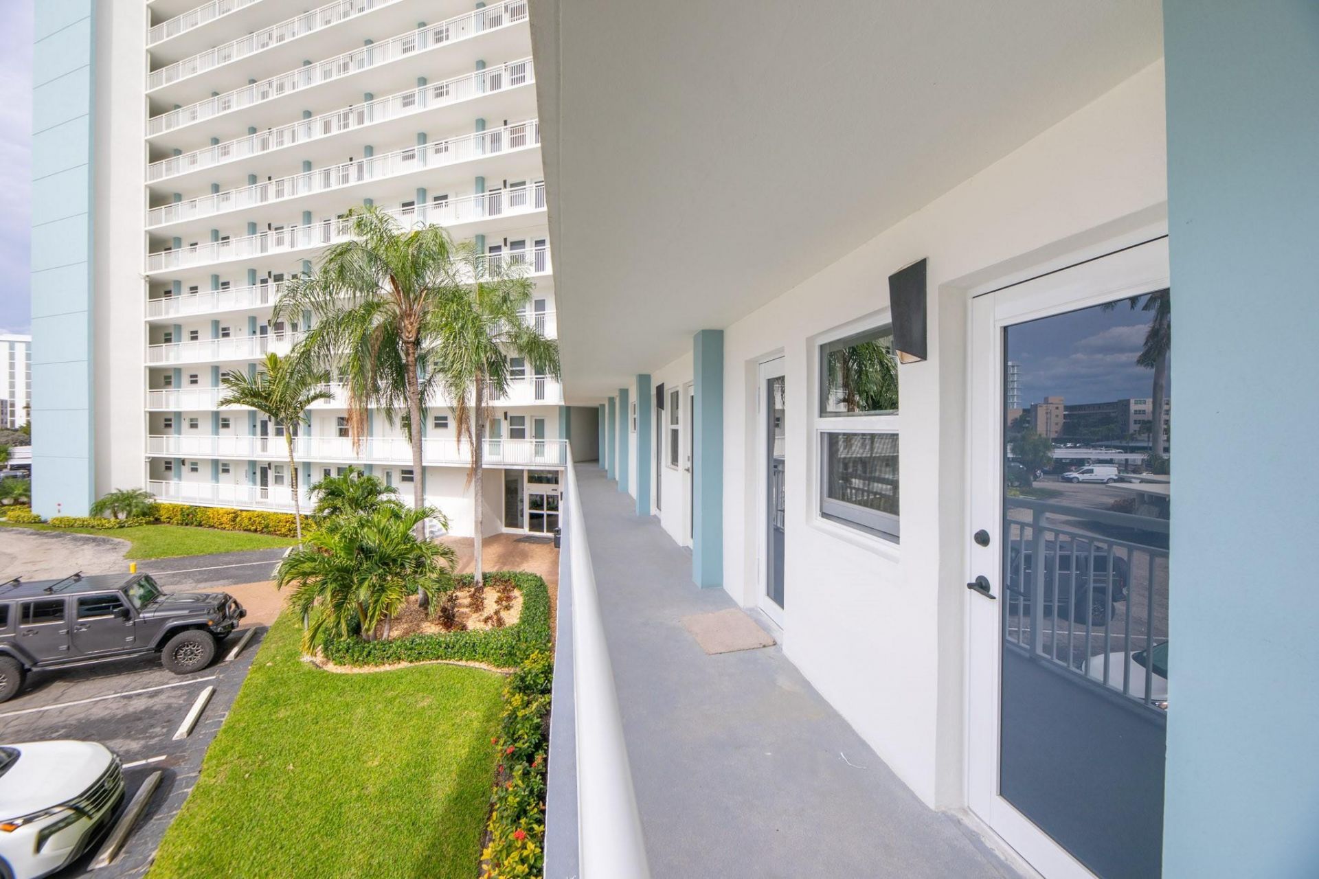 201 N Ocean Boulevard, Unit 207, Pompano Beach, FL 33062 Photo