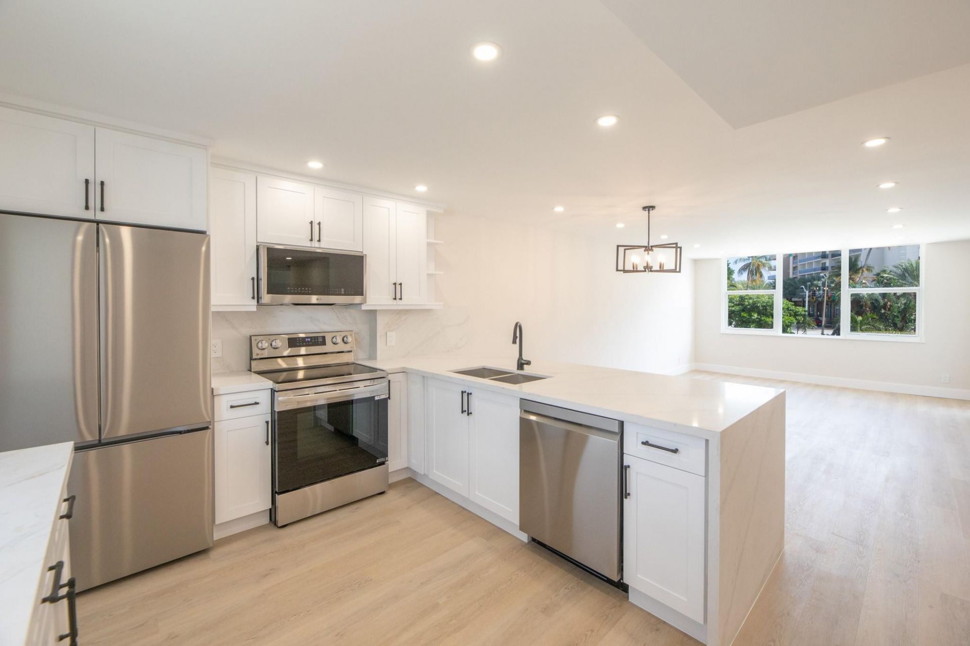 201 N Ocean Boulevard, Unit 207, Pompano Beach, FL 33062 Photo