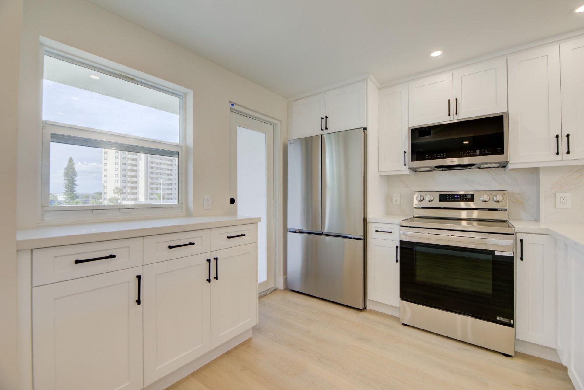 201 N Ocean Boulevard, Unit 207, Pompano Beach, FL 33062 Photo