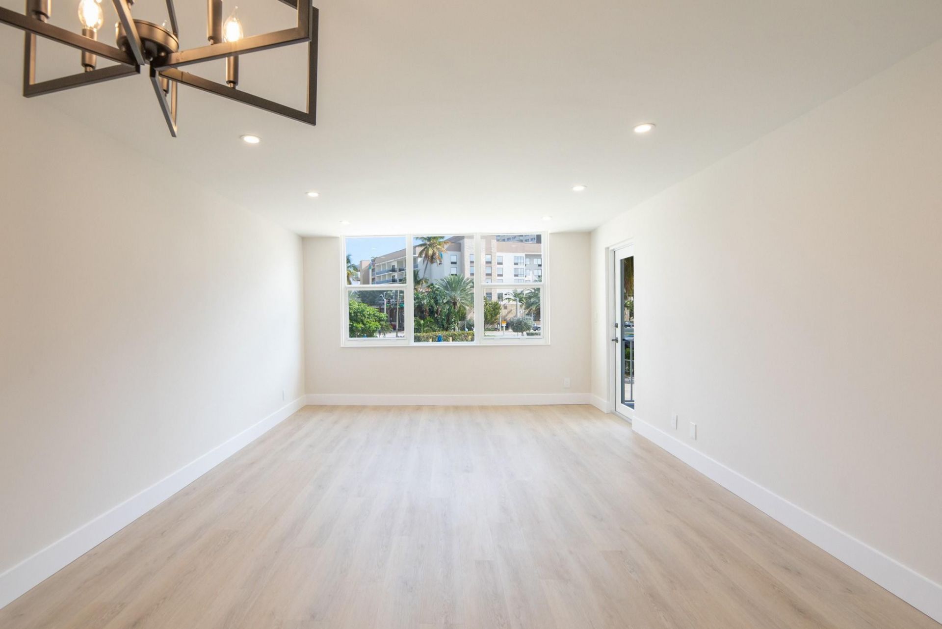 201 N Ocean Boulevard, Unit 207, Pompano Beach, FL 33062 Photo