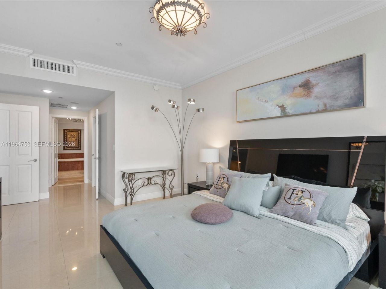 17875 Collins Ave, Unit 4405, Sunny Isles Beach, FL 33160 Photo