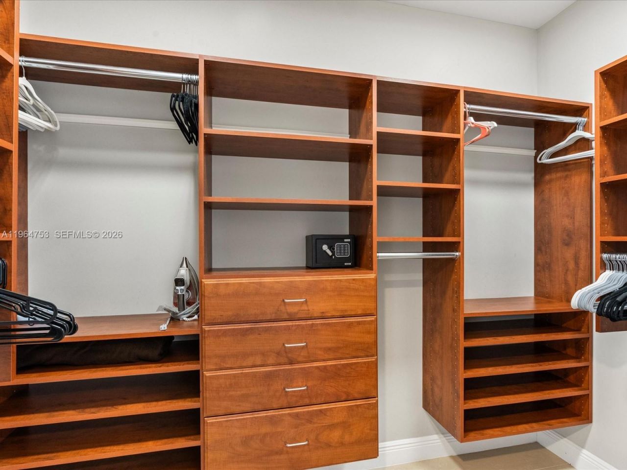 17875 Collins Ave, Unit 4405, Sunny Isles Beach, FL 33160 Photo