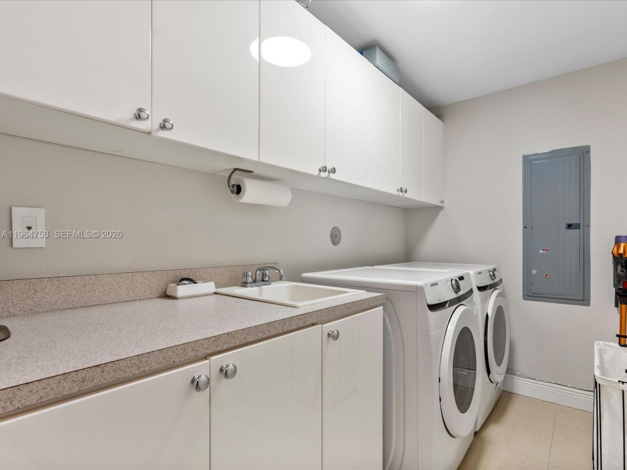 17875 Collins Ave, Unit 4405, Sunny Isles Beach, FL 33160 Photo
