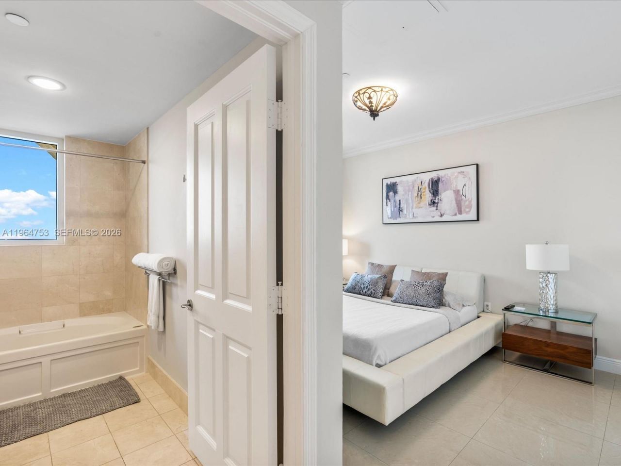 17875 Collins Ave, Unit 4405, Sunny Isles Beach, FL 33160 Photo