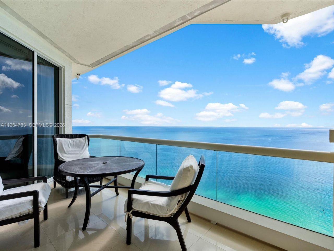 17875 Collins Ave, Unit 4405, Sunny Isles Beach, FL 33160 Photo