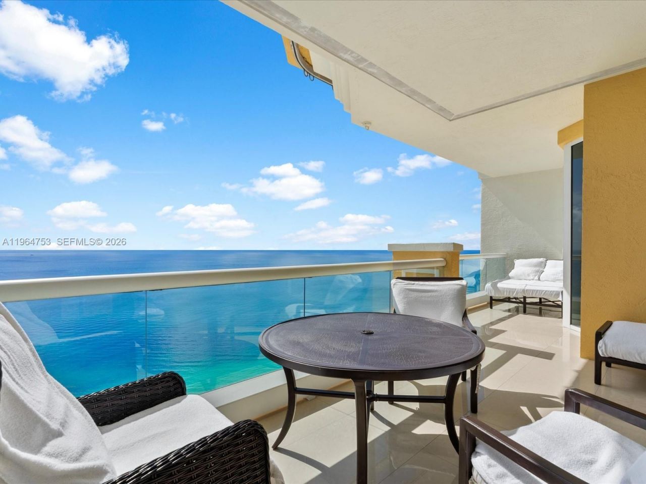 17875 Collins Ave, Unit 4405, Sunny Isles Beach, FL 33160 Photo