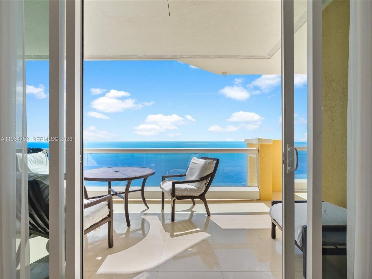 17875 Collins Ave, Unit 4405, Sunny Isles Beach, FL 33160 Photo