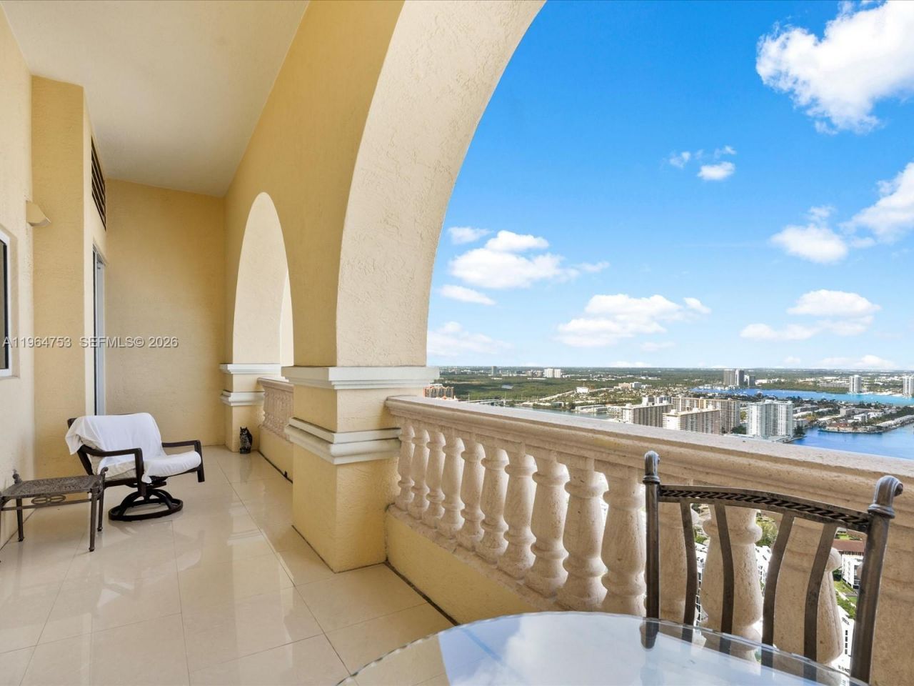 17875 Collins Ave, Unit 4405, Sunny Isles Beach, FL 33160 Photo