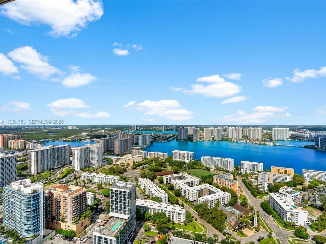 17875 Collins Ave, Unit 4405, Sunny Isles Beach, FL 33160 Photo