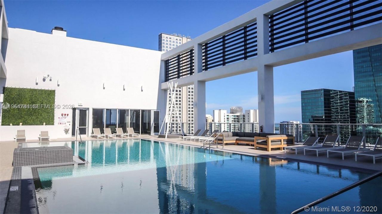 151 SE 1st St , Unit 1501, Miami, FL 33131 Photo