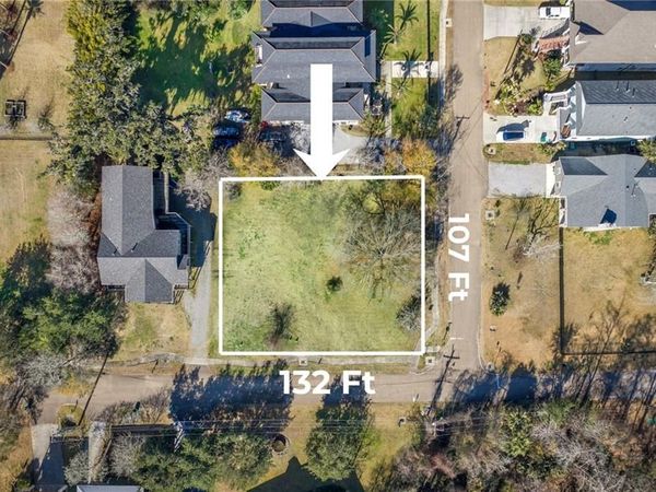 138 FOY Street, Mandeville, LA 70448