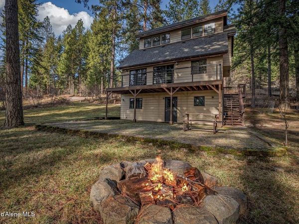 18352 S Crossbill Rd, Coeur d'Alene, ID 83814