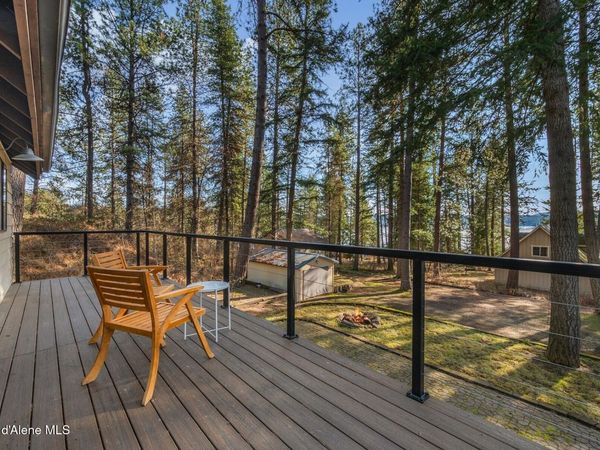 18352 S Crossbill Rd, Coeur d'Alene, ID 83814