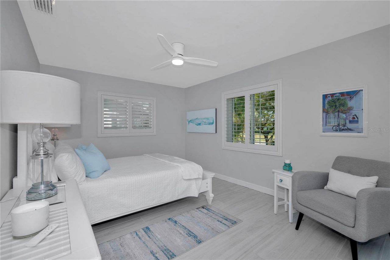 1963 Michigan Avenue Ne, Saint Petersburg, FL 33703 Photo