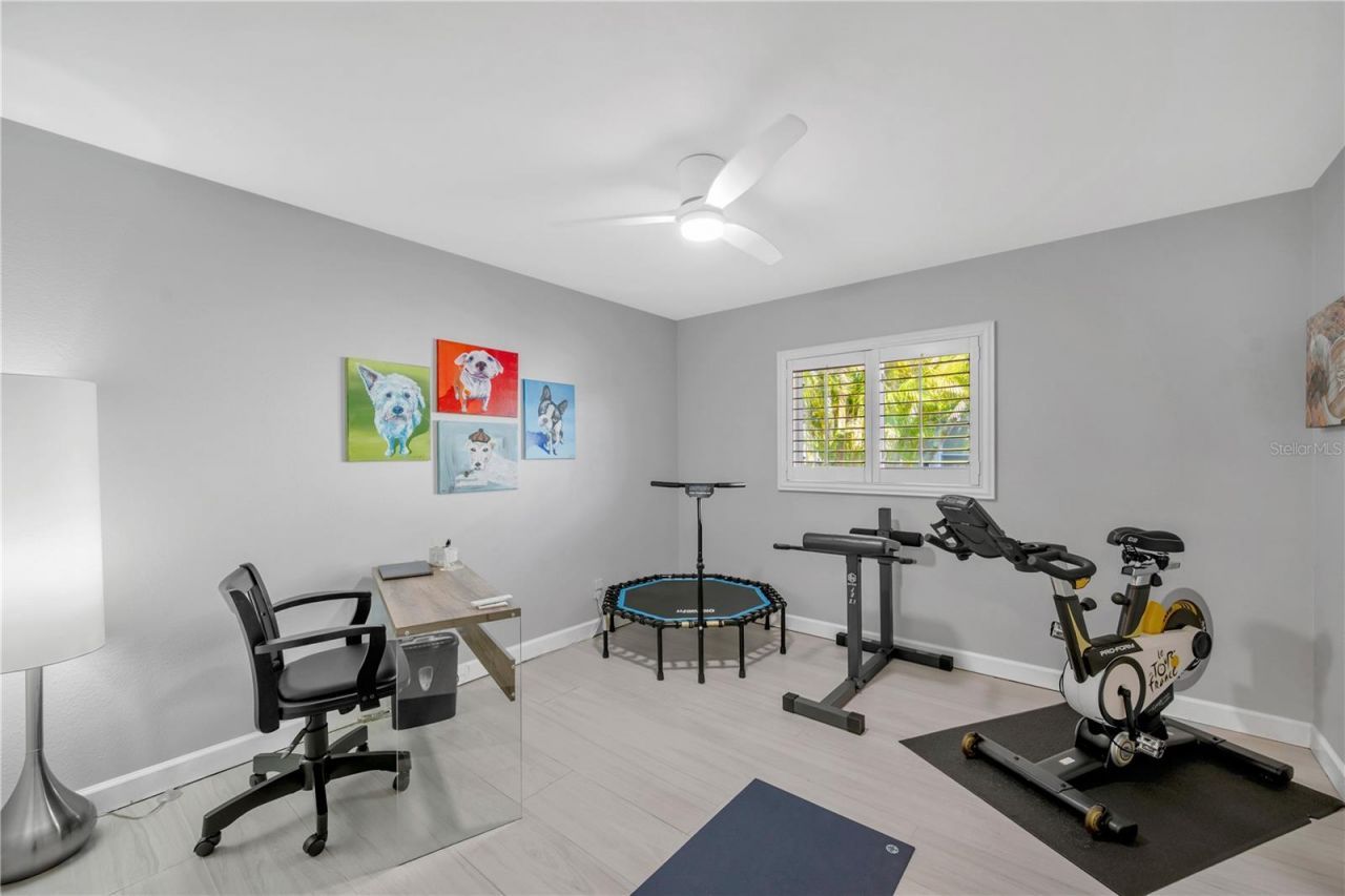 1963 Michigan Avenue Ne, Saint Petersburg, FL 33703 Photo