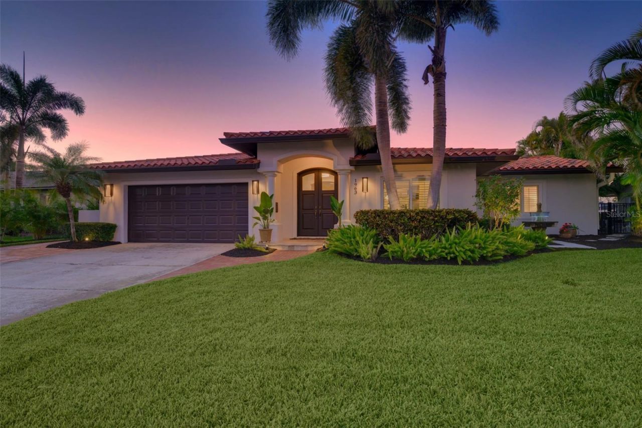 1963 Michigan Avenue Ne, Saint Petersburg, FL 33703 Photo