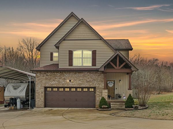 505 Cardinal Cir, Westmoreland, TN 37186