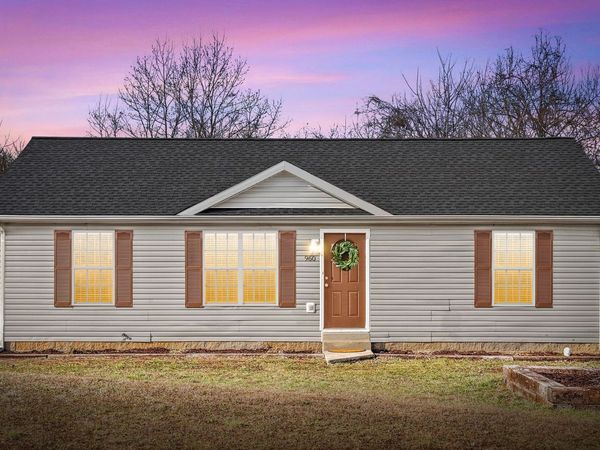 960 Granny White Road, Clarksville, TN 37040