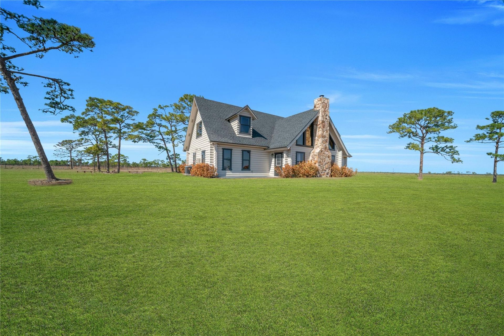 6575 NE 96th Ave, Okeechobee, FL 34972 Photo