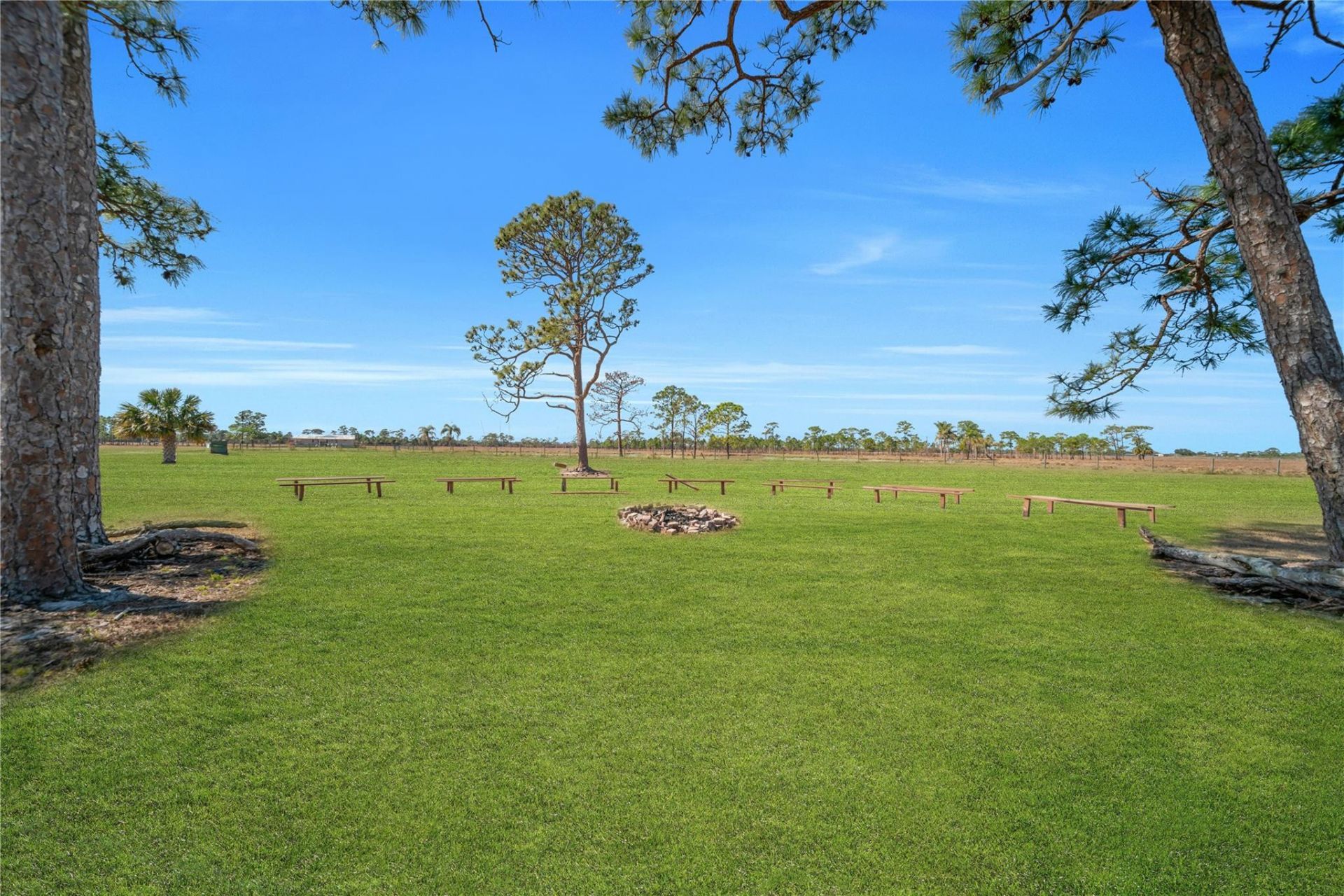 6575 NE 96th Ave, Okeechobee, FL 34972 Photo