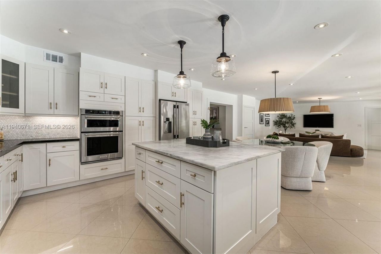 12685 SW 81st Ave, Pinecrest, FL 33156 Photo