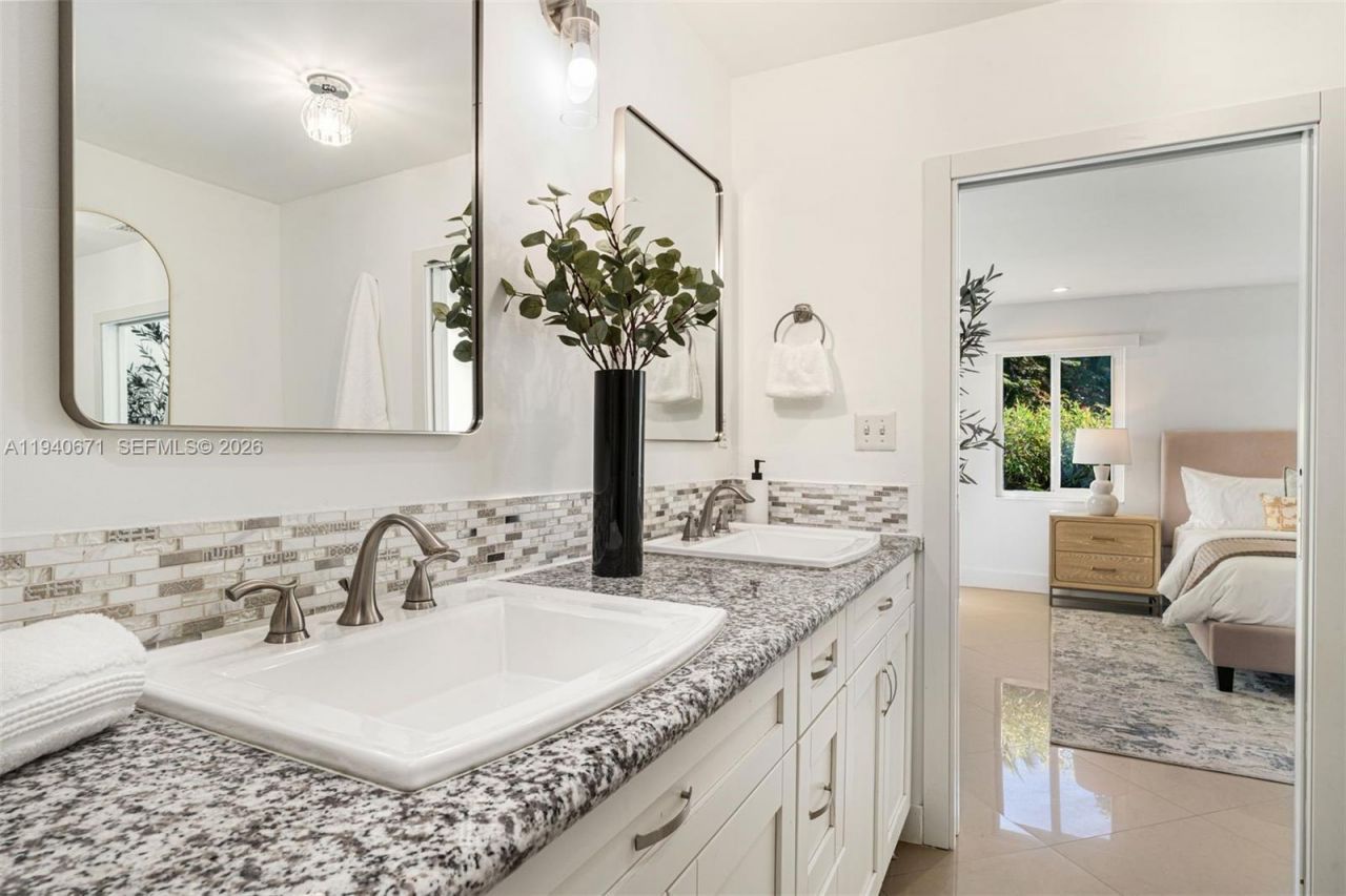 12685 SW 81st Ave, Pinecrest, FL 33156 Photo