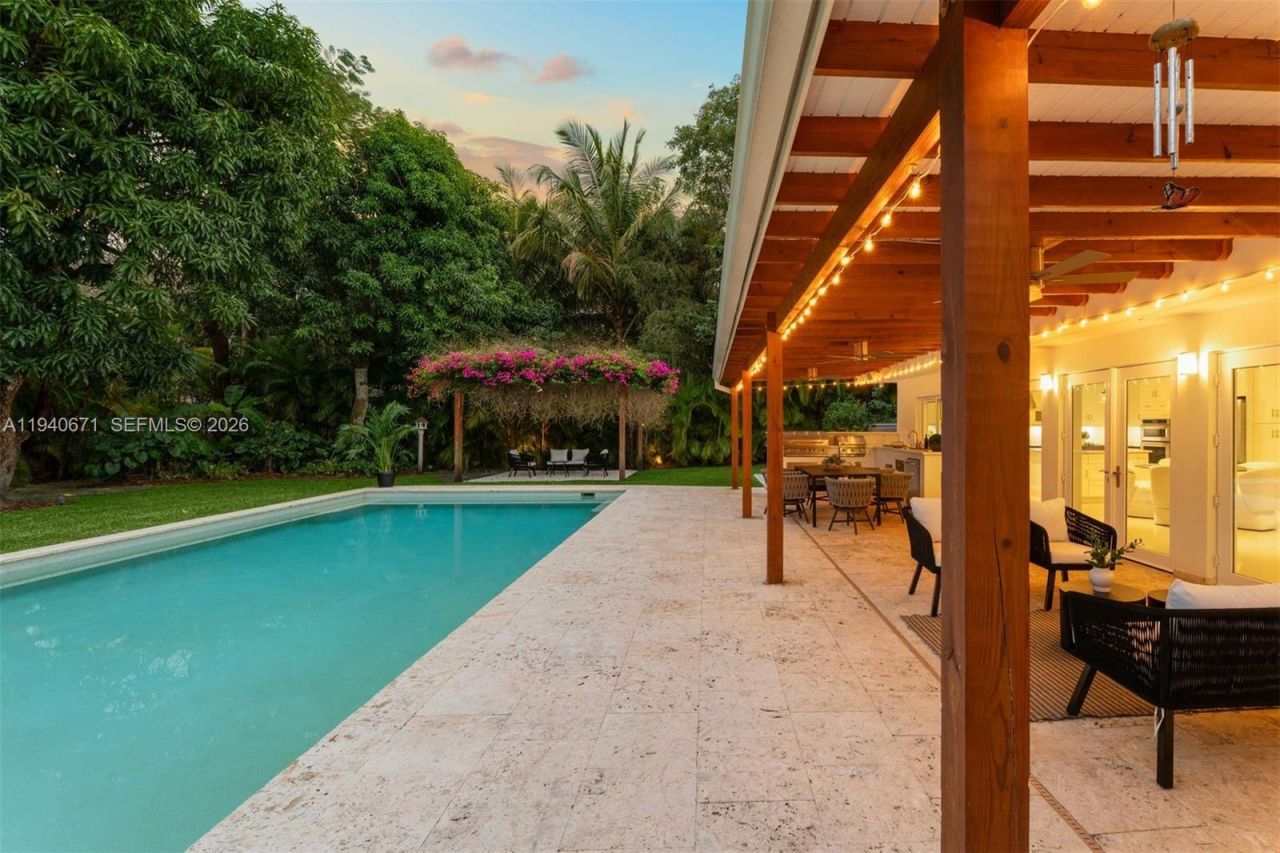 12685 SW 81st Ave, Pinecrest, FL 33156 Photo