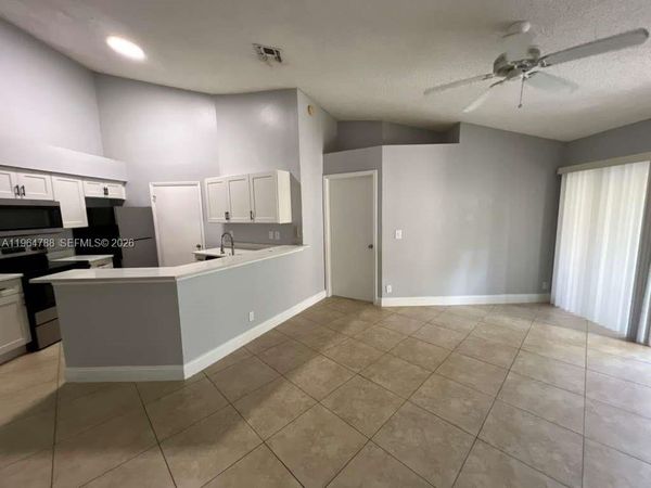 9999 Summerbreeze Dr, Unit 715, Sunrise, FL 33322