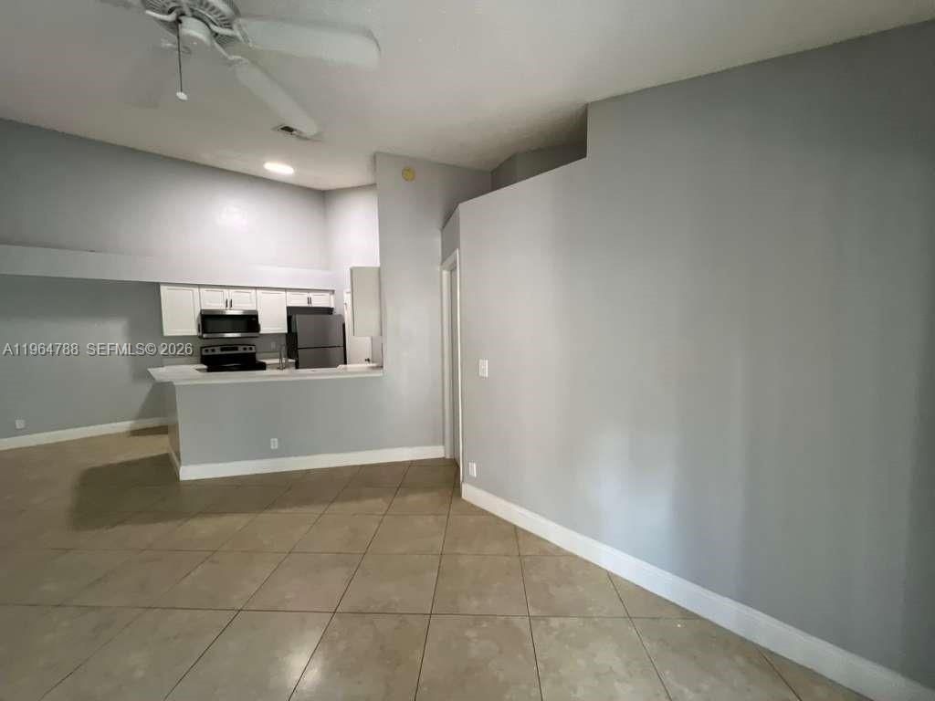 9999 Summerbreeze Dr, Unit 715, Sunrise, FL 33322 Photo