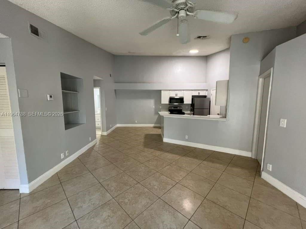 9999 Summerbreeze Dr, Unit 715, Sunrise, FL 33322 Photo