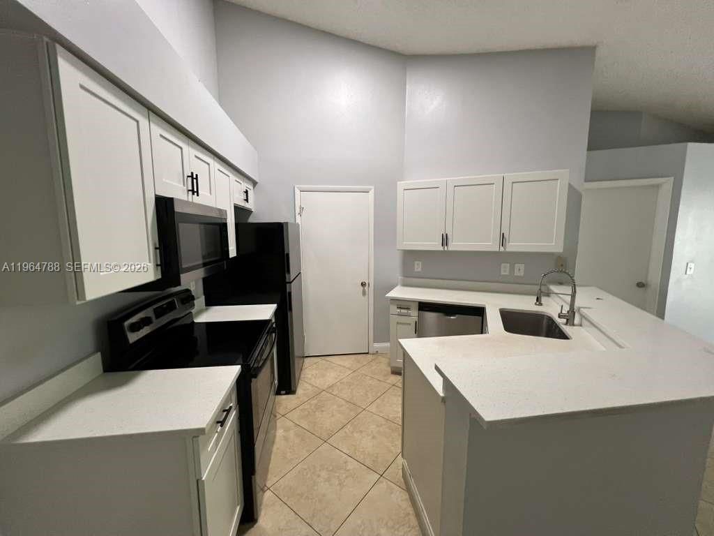 9999 Summerbreeze Dr, Unit 715, Sunrise, FL 33322 Photo