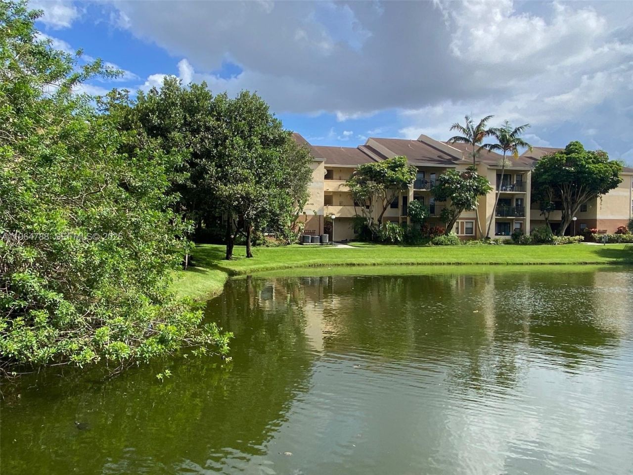 9999 Summerbreeze Dr, Unit 715, Sunrise, FL 33322 Photo