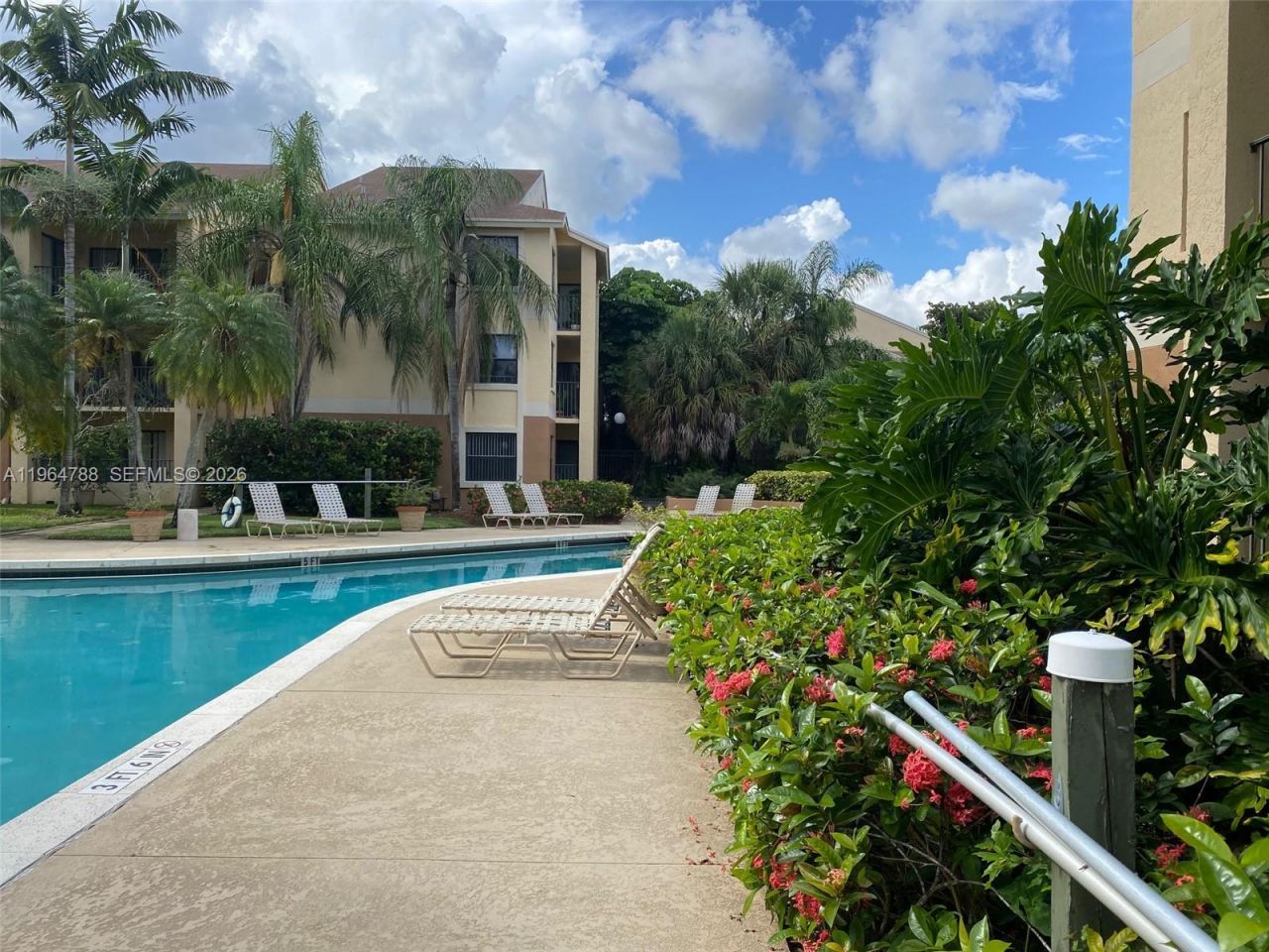 9999 Summerbreeze Dr, Unit 715, Sunrise, FL 33322 Photo