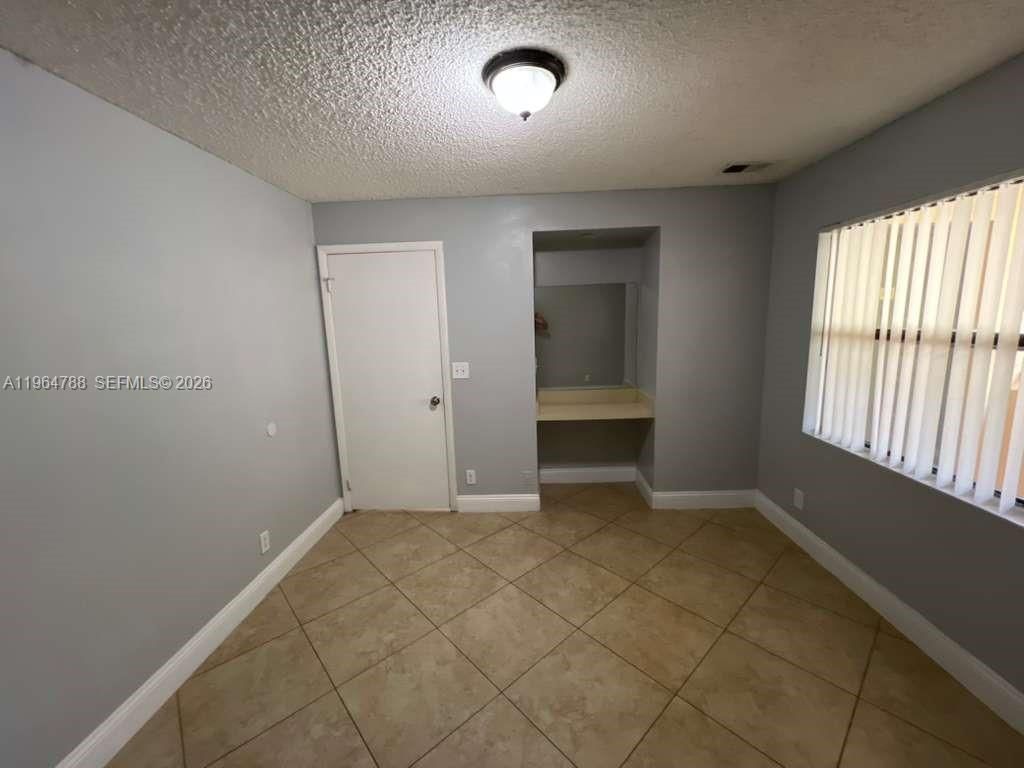 9999 Summerbreeze Dr, Unit 715, Sunrise, FL 33322 Photo