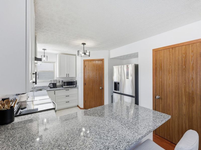 6638 Winbarr Way, Canal Winchester, OH 43110 Photo 11