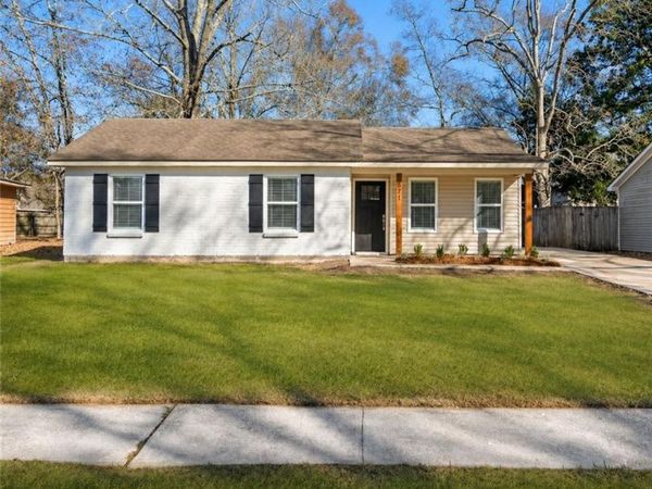 871 FOREST Loop, Mandeville, LA 70471