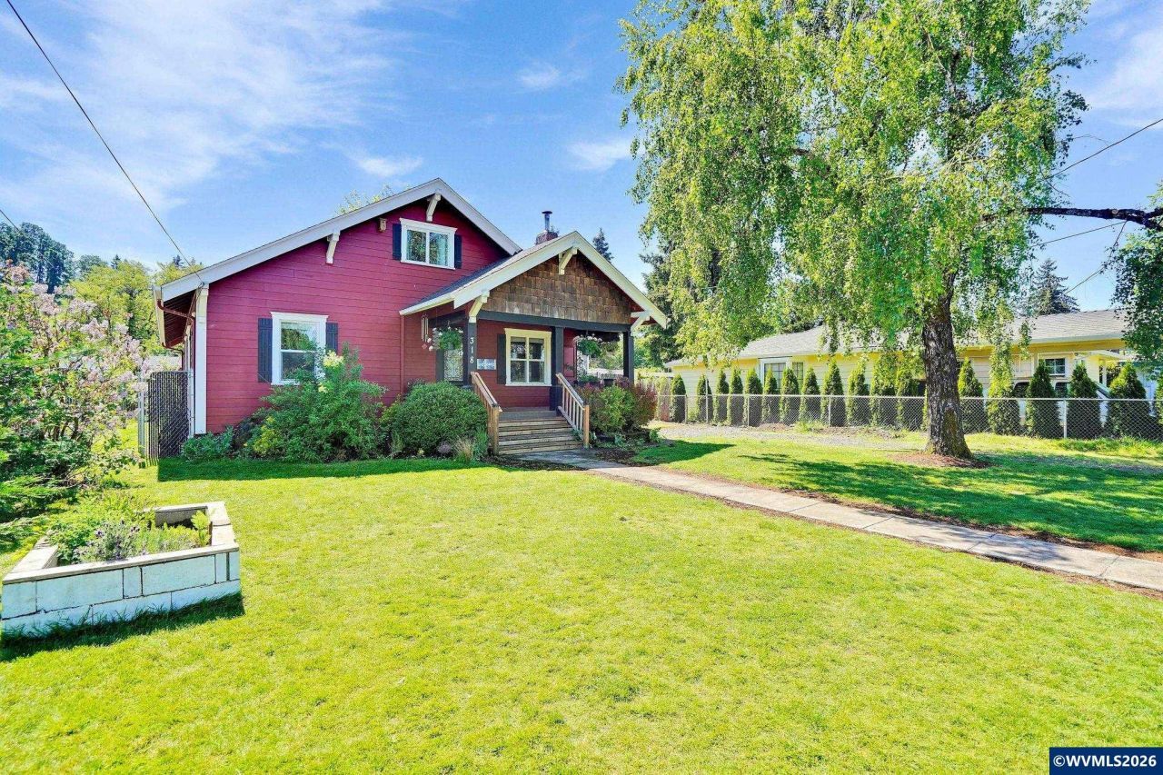 318 Koons St, Silverton, OR 97381 Main Photo