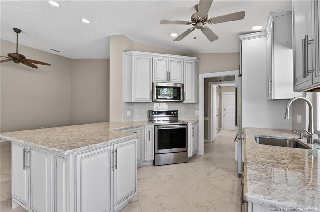 1687 SW Springfield Court, Palm City, FL 34990 Photo