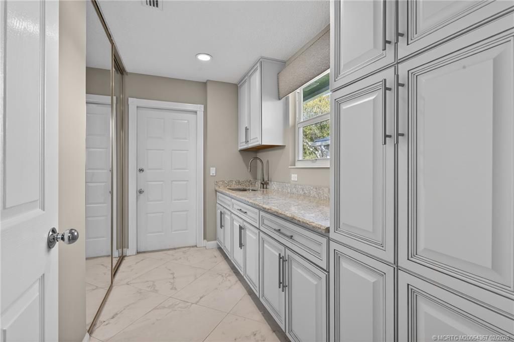 1687 SW Springfield Court, Palm City, FL 34990 Photo