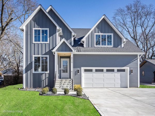 6925 Clarendon Hills Road, Darien, IL 60561