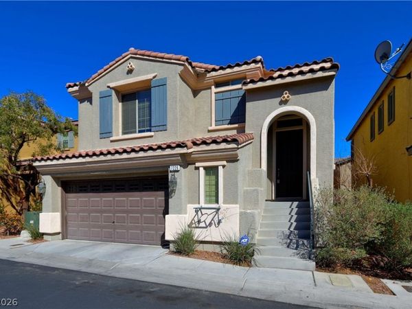 7226 Regent Pond Street, Las Vegas, NV 89166