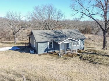 30400 E 337th Street, Garden City, MO 64747